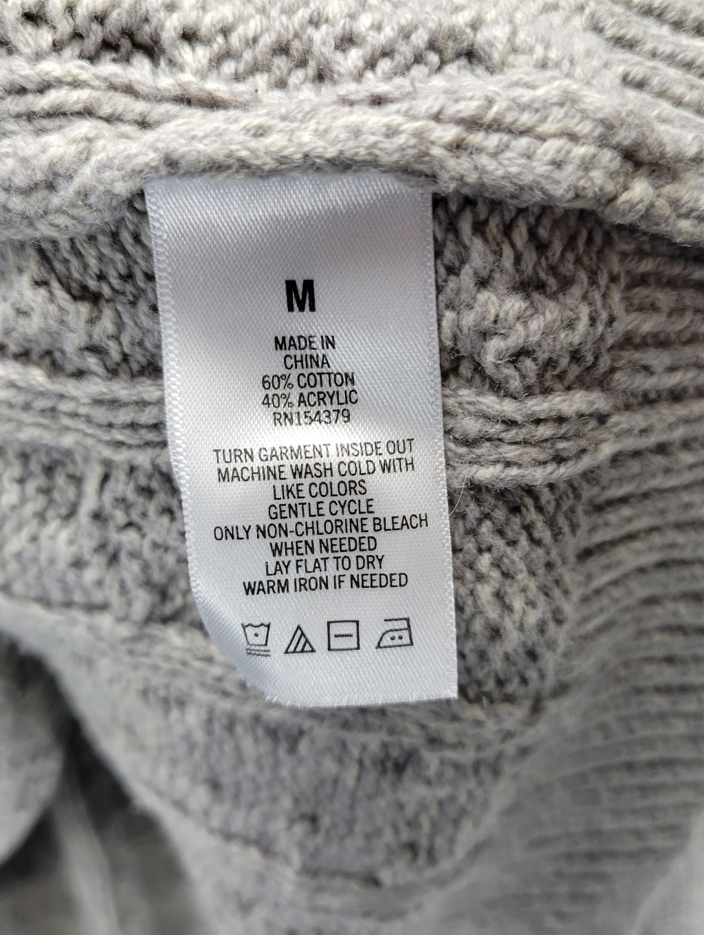 Aeropostale Cable Knit Button Front Sweater Women Medium Gray Old Money Dainty - Picture 5 of 8